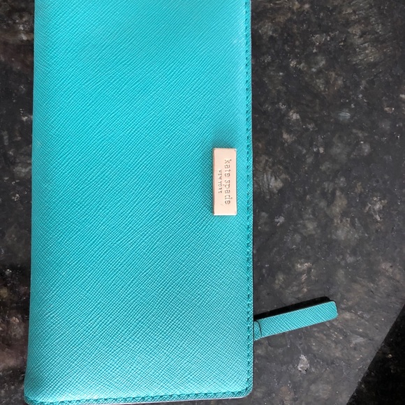 Kate spade turquoise wallet - Picture 2 of 3